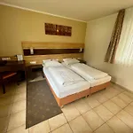 Hotel Nierswalder