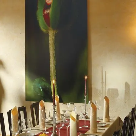 Hotell Nierswalder 3*