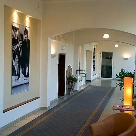 Nierswalder Hotel 3*